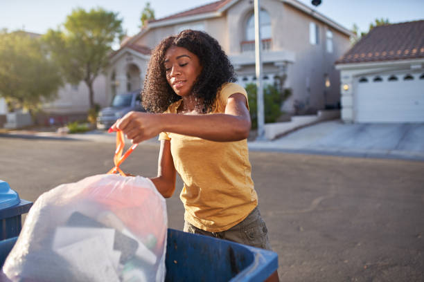 Best Professional Junk Removal  in Whitehall, OH