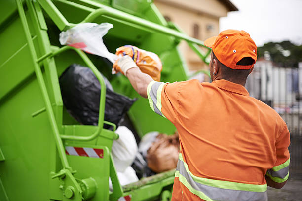 Best Construction Debris Removal  in Whitehall, OH